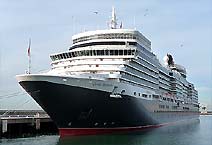  Queen Elizabeth 2  CUNARD LINE