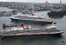  Queen Elizabeth 2  CUNARD LINE