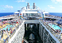  Allure of the Seas, 